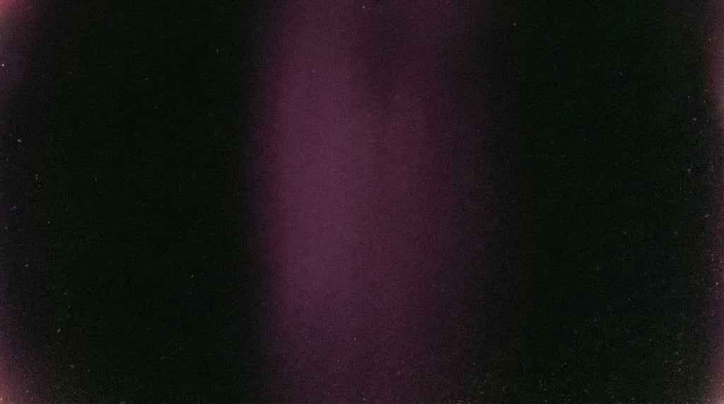 Moody film grain gradient, near-black background with a diffused vertical band of deep plum purple a