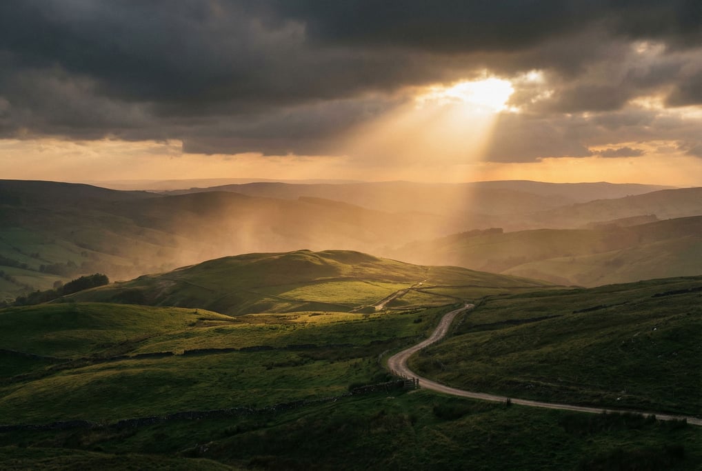 Rolling green hills under a dramatic stormy sky (utvfwnp2)