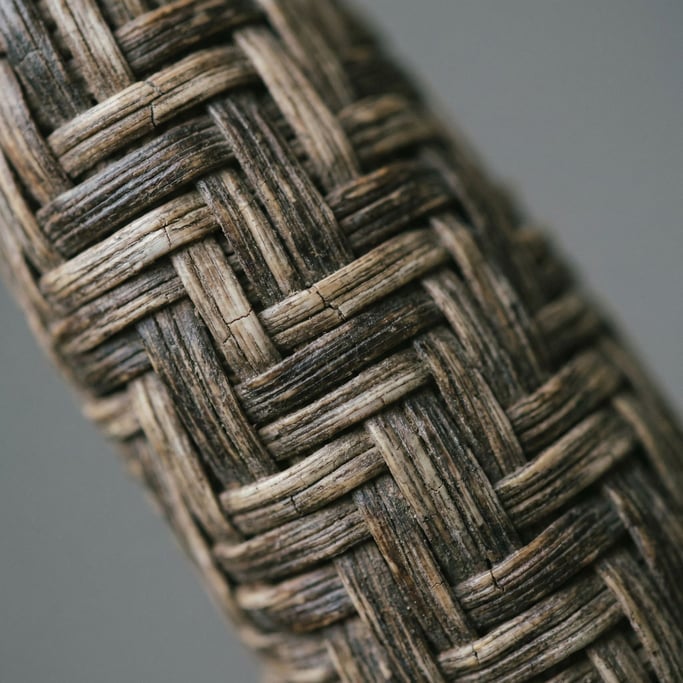 Detail photograph of Woven rattan in extreme close-up (qtblf47)