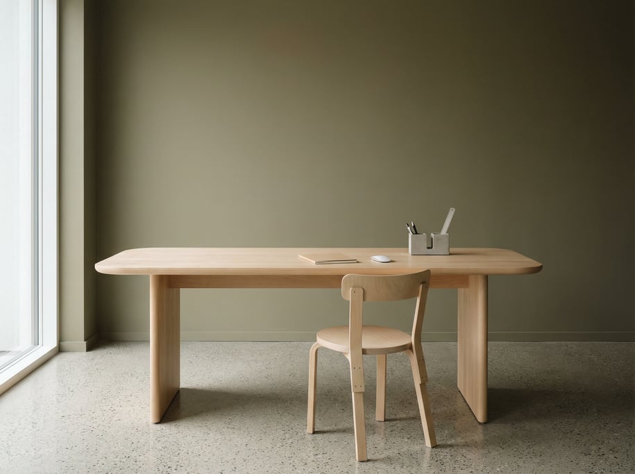 Frontal symmetrical view of a Nordic atelier