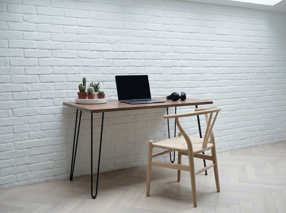 Close three-quarter angle of a photographer's editing desk